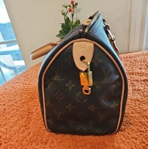 Louis Vuitton Speedy 25